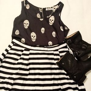 Sunny Girl Skull Tank Top